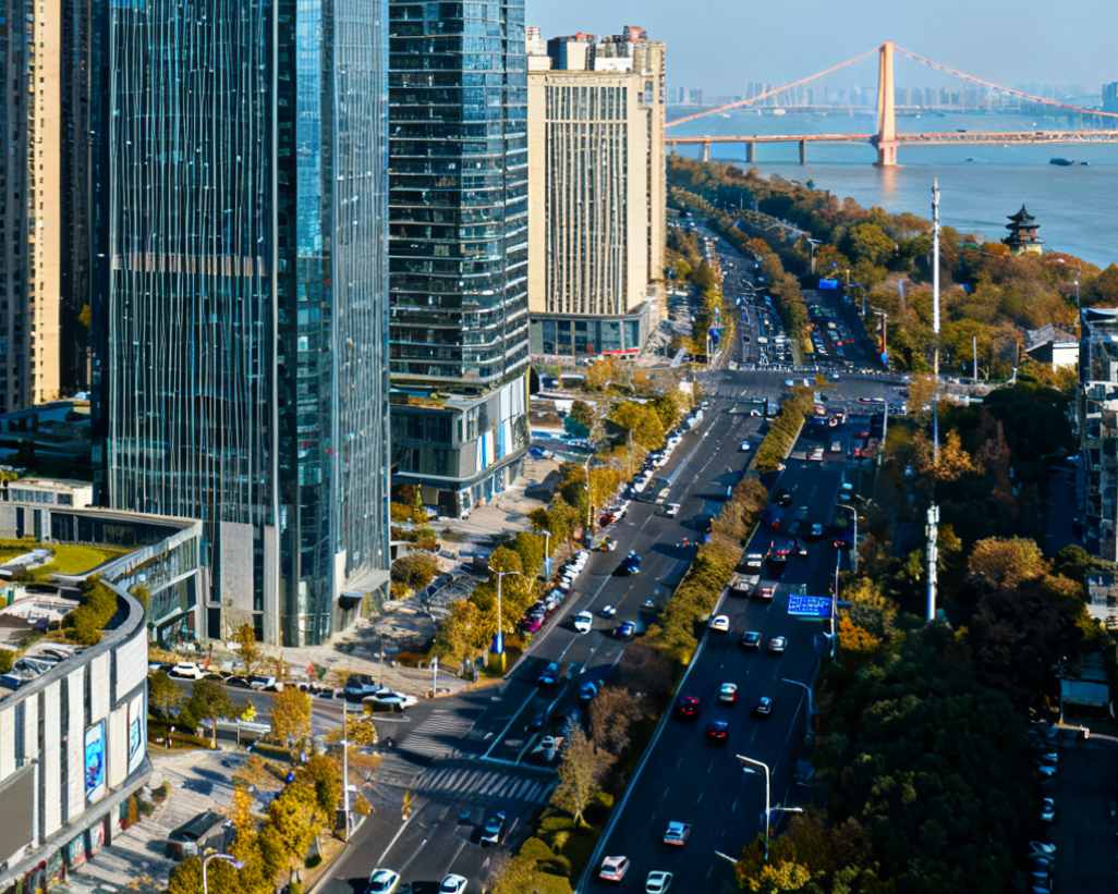 "十五五"規(guī)劃藍(lán)圖繪就 中國開啟高質(zhì)量發(fā)展新征程
